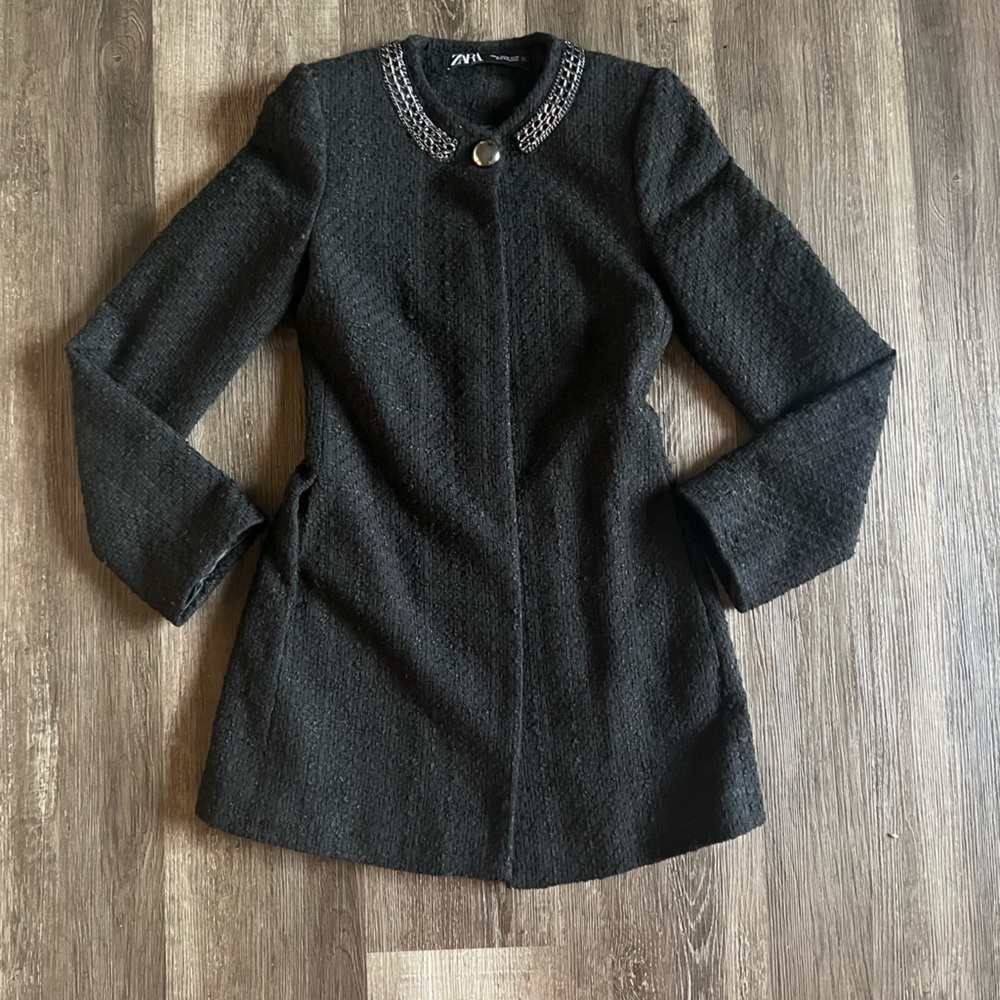 Zara Tweed Jacket Womens X-Small Black Frock Chain Collar Pockets Boucle